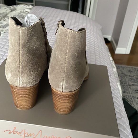 Jeffery Campbell Western Bootie - Taupe Suede - Picture 4 of 6